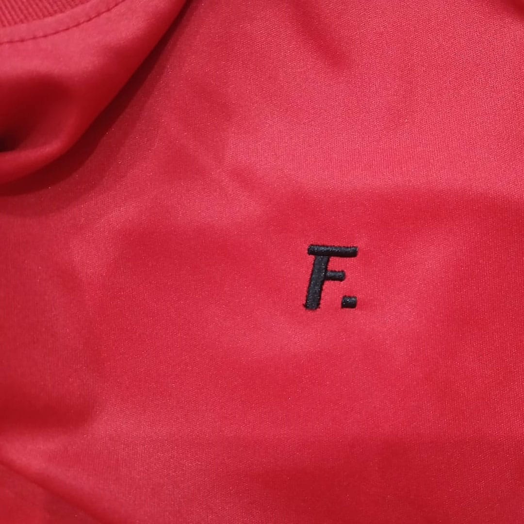 FT -  RED & BLACK EDGE WEAR